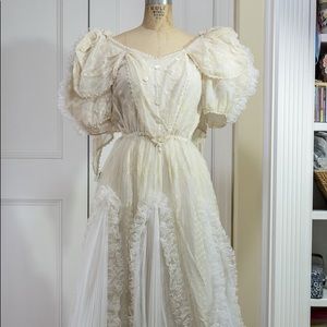 Meet your Posher, Ivy